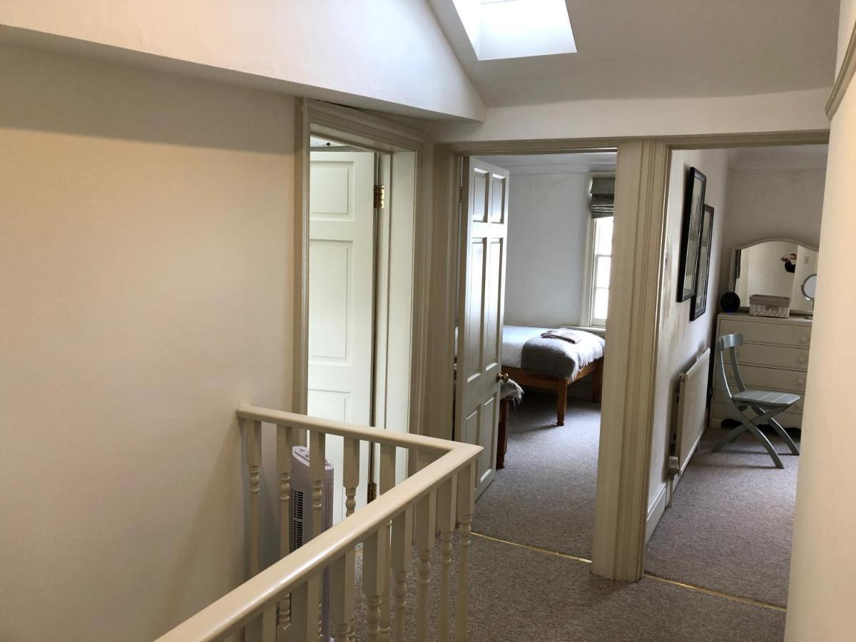 Lauras Townhouse Apartments Lansdown Slope Townhouse Bath Eksteriør bilde