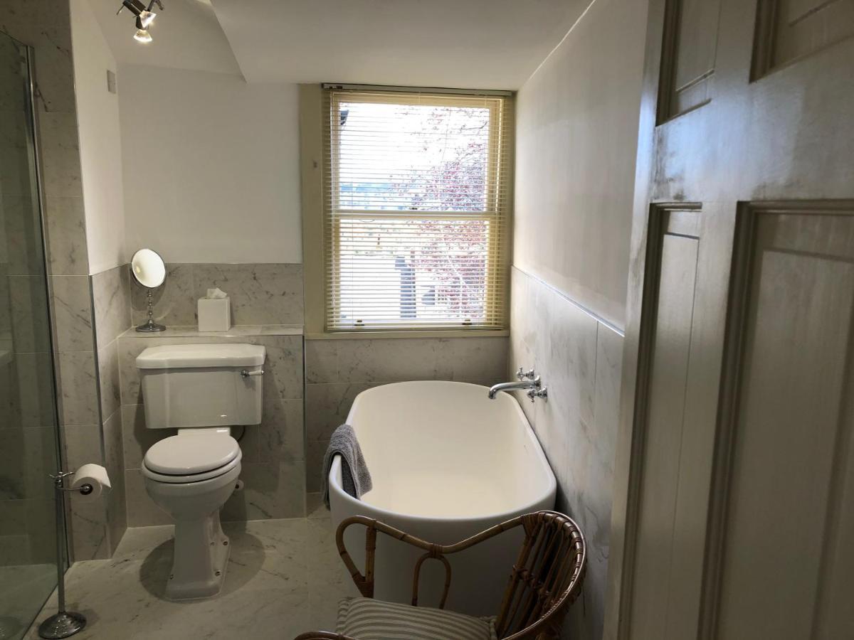 Lauras Townhouse Apartments Lansdown Slope Townhouse Bath Eksteriør bilde