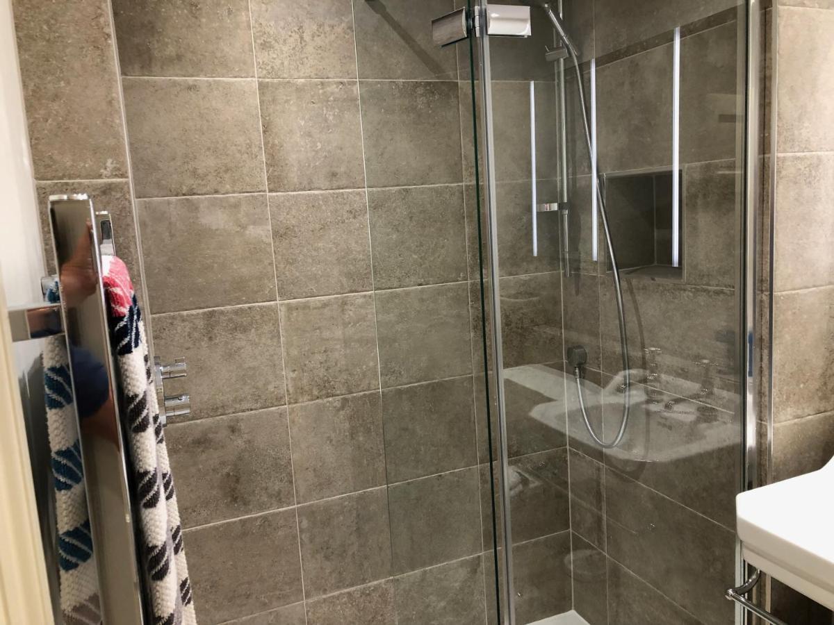 Lauras Townhouse Apartments Lansdown Slope Townhouse Bath Eksteriør bilde