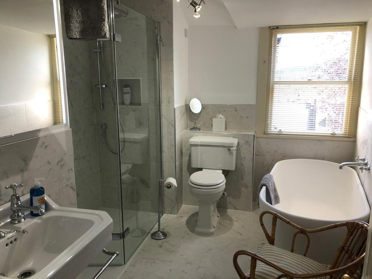 Lauras Townhouse Apartments Lansdown Slope Townhouse Bath Eksteriør bilde